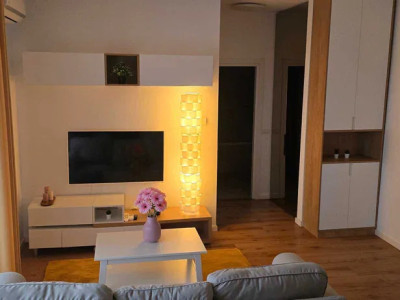 Inchiriere ap 2 camere- TUNARI + parcare