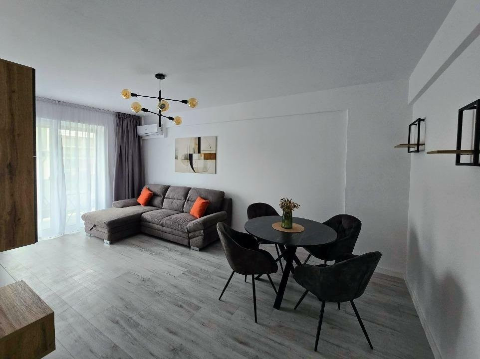 Apartament 2 camere + parcare La Foresta-Tunari