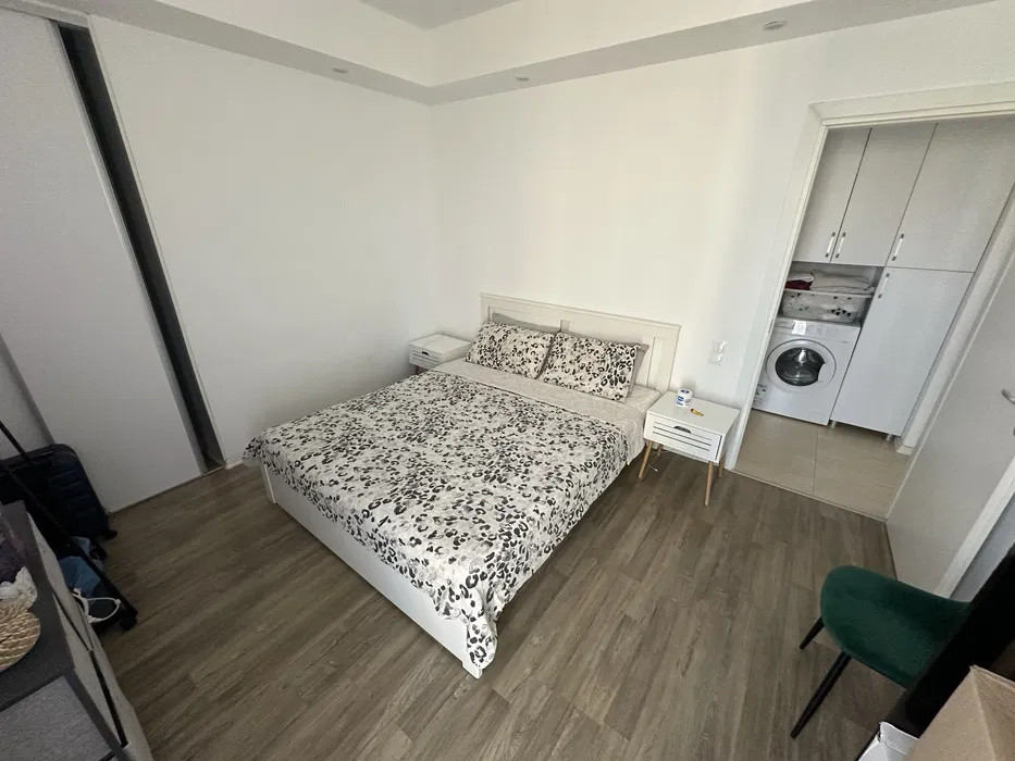 Apartament 2 camere cu terasă și vedere la piscină | Cosmopolis | Loc parcare in