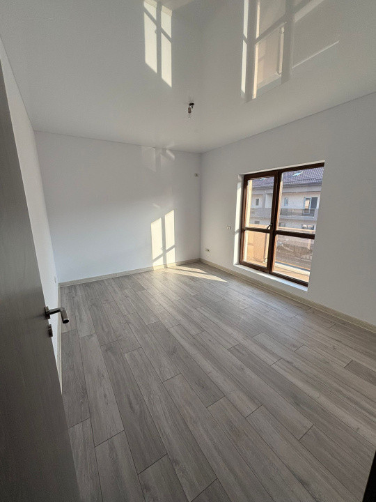 De închiriat – Casă nouă P+1E+M–  Dobroesti