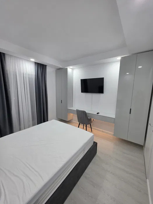 De închiriat | Apartament 3 camere | Cosmopolis | Parcare inclusă