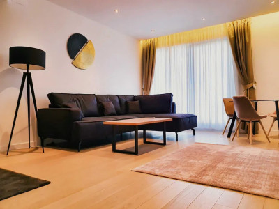 Apartament premium cu 2 camere și vedere panoramică | One Herăstrău Plaza |