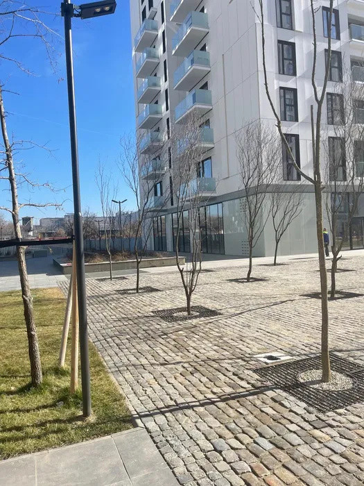 Spatiu comercial One Cotroceni Park , prima inchiriere l Parcare subterana