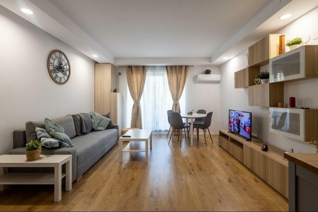 Apartament 2 camere de inchiriat in Cosmopolis 