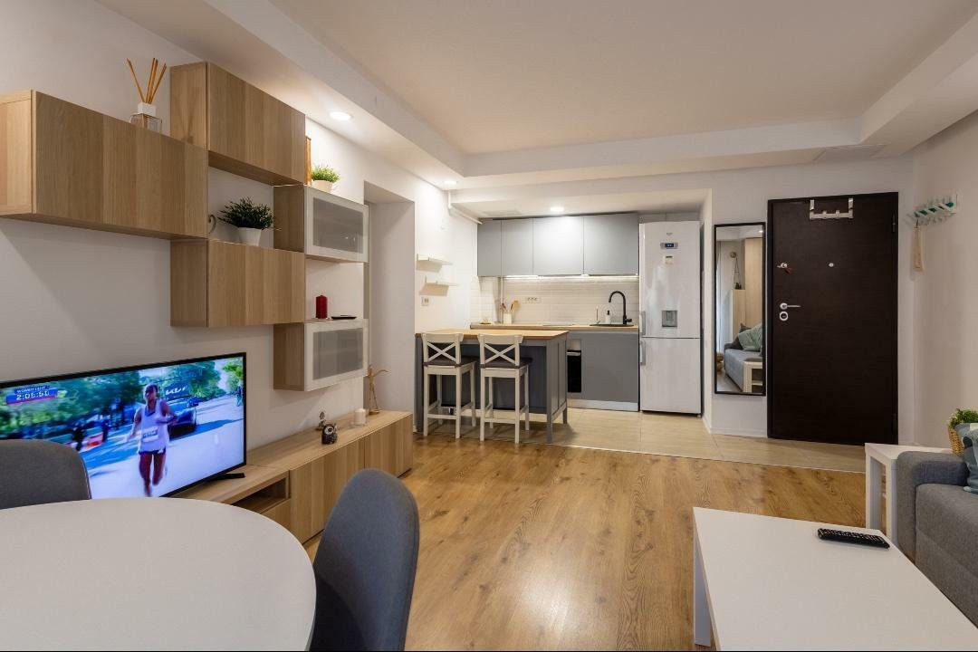 Apartament 2 camere de inchiriat in Cosmopolis 