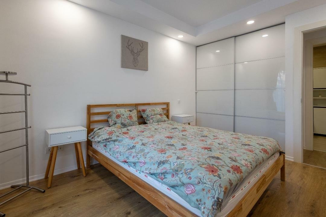 Apartament 2 camere de inchiriat in Cosmopolis 