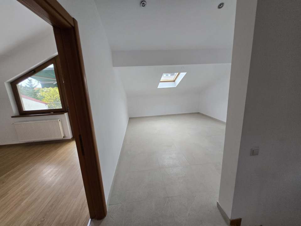 Vilă spațioasă P+1+M cu 6 dormitoare și 4 băi – Pipera- Voluntari,