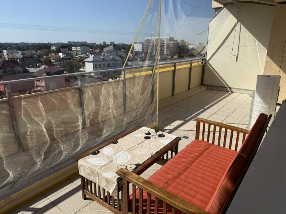 Ap.2 camere,2 bai,Complex Rezidential, 14 min. Metrou Revolutiei, 3 min. Tramvai