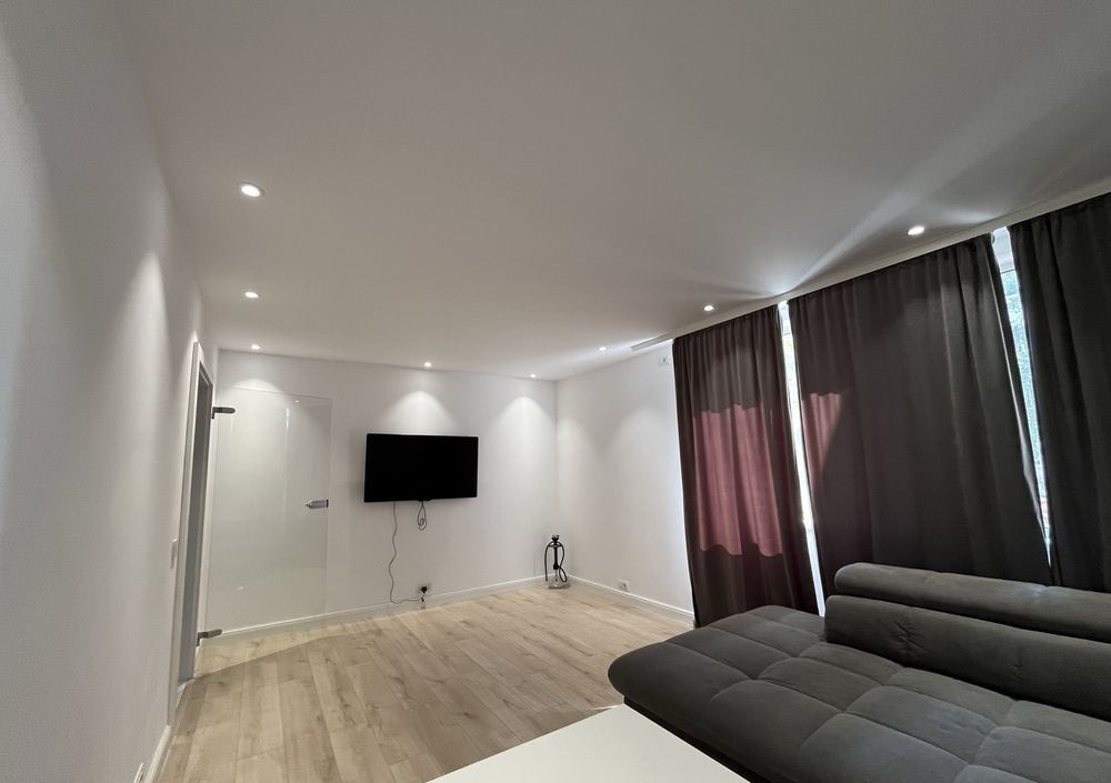 Apartament 3 camere lux Titan