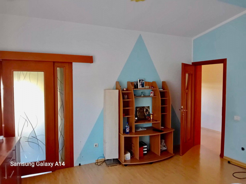 Vila 6 camere 200MP Utili+curte 500MP|Pipera-Erou Iancu Nicolae-Baneasa|3Parcare