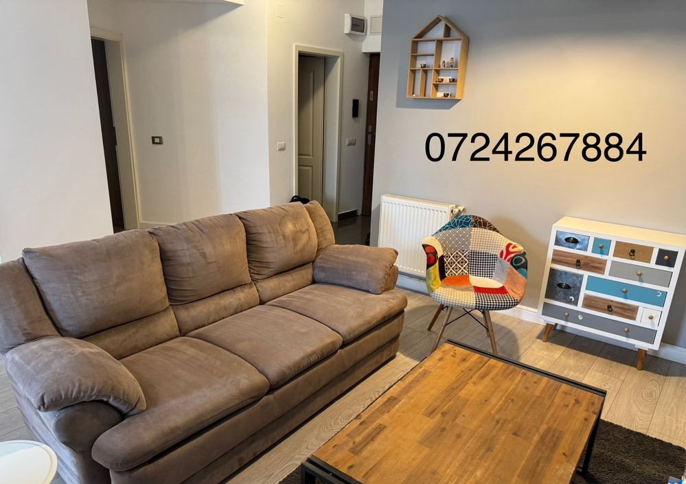 Apartament decomandat cu 3 camere  in zona Central 