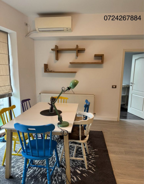 Apartament decomandat cu 3 camere  in zona Central 