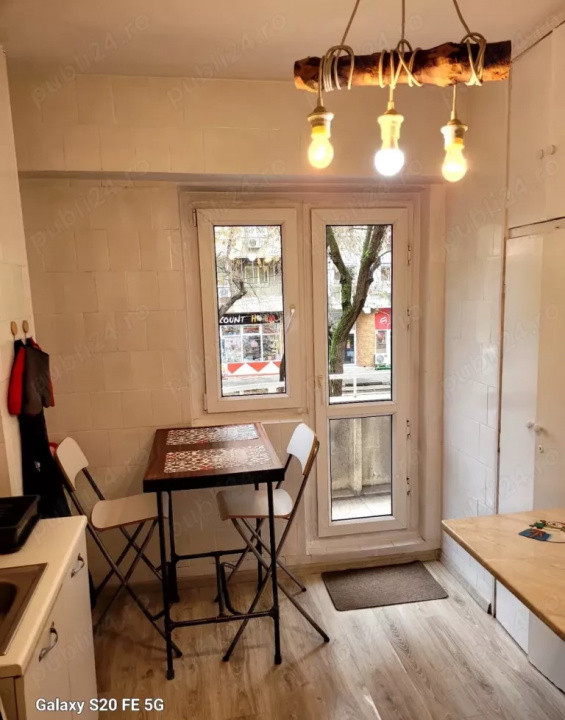 Apartament decomandat cu 2 camere  in zona Tineretului 