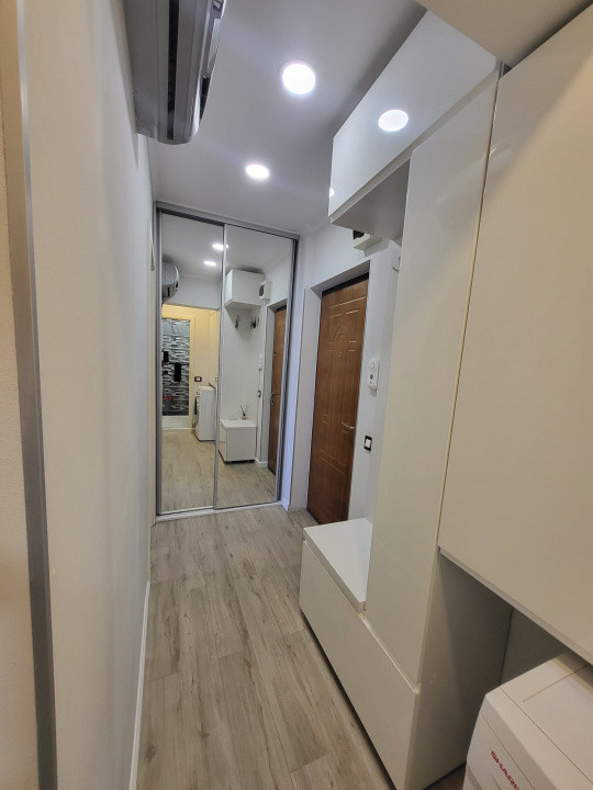 Garsoniera/ Mini Apartament, Complex Orhidea, zona Regie