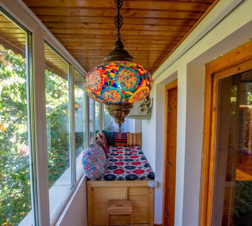 Apartament decomandat cu 3 camere  in zona Titan 