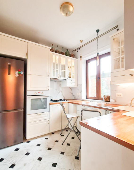 Inchiriere apartament 2 camere Carol Echipat Full + Centrala