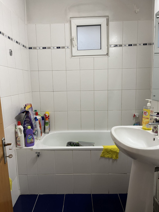 Apartament 3 camere, 72 mp, etaj 7, bloc 1978, zona Piata Victoriei