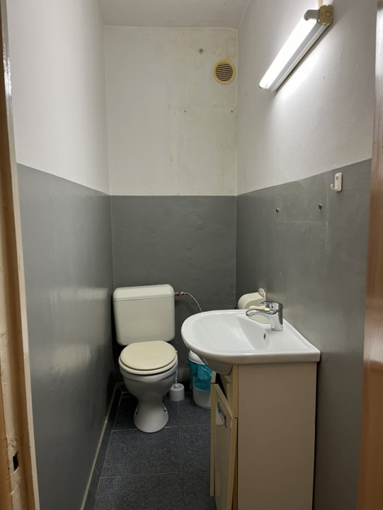 Apartament 3 camere, 72 mp, etaj 7, bloc 1978, zona Piata Victoriei