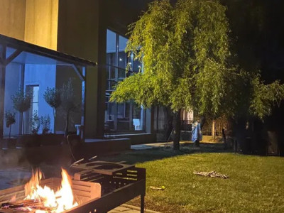 Vila de inchiriat 4 camere, Otopeni l Parcare subterana