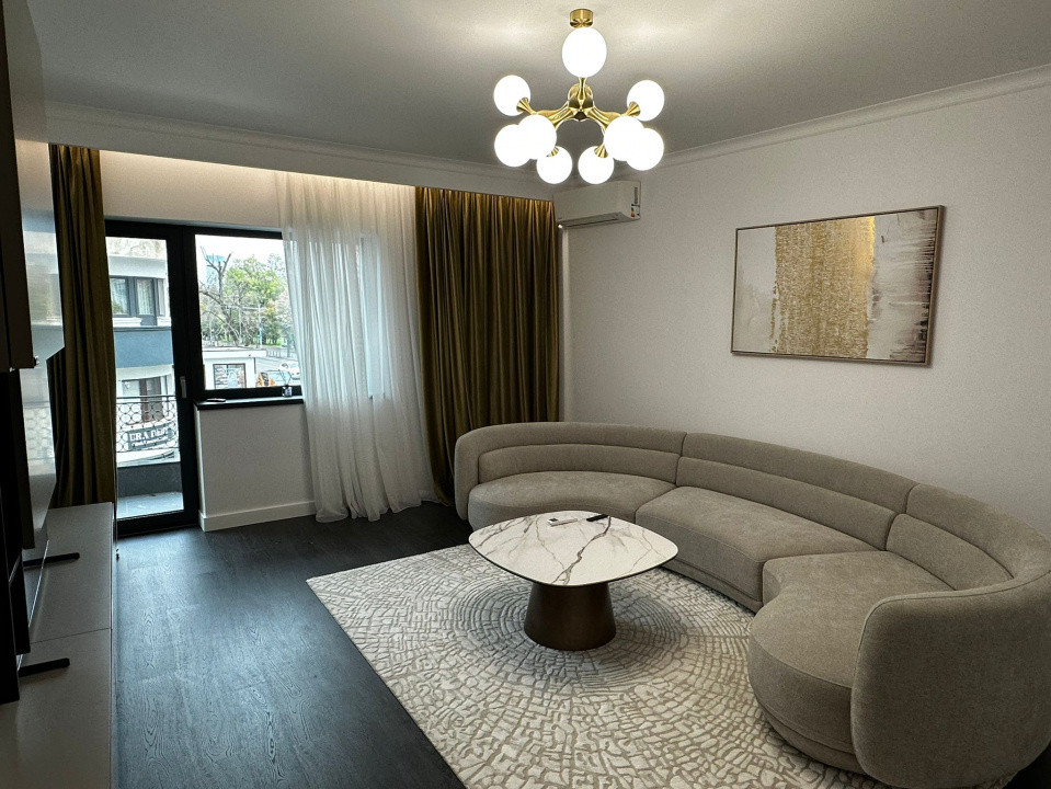 Apartament 3 Camere – Floreasca, Vedere către Parc + 2 Boxe