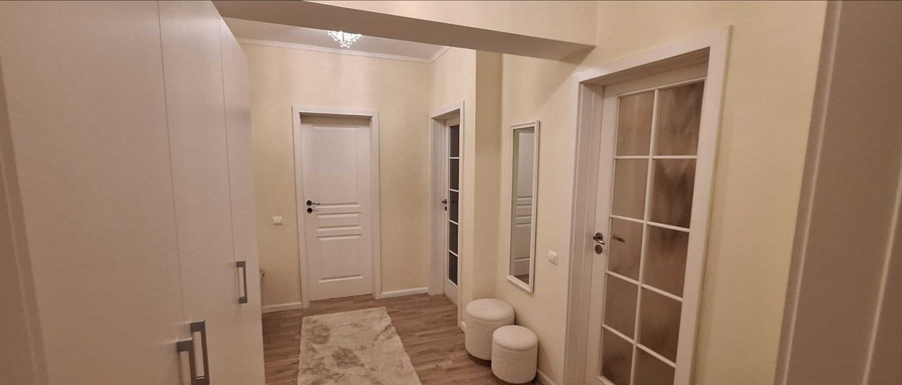 Apartament decomandat cu 2 camere  in zona Berceni 