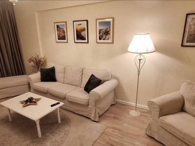 Apartament decomandat cu 2 camere  in zona Berceni 