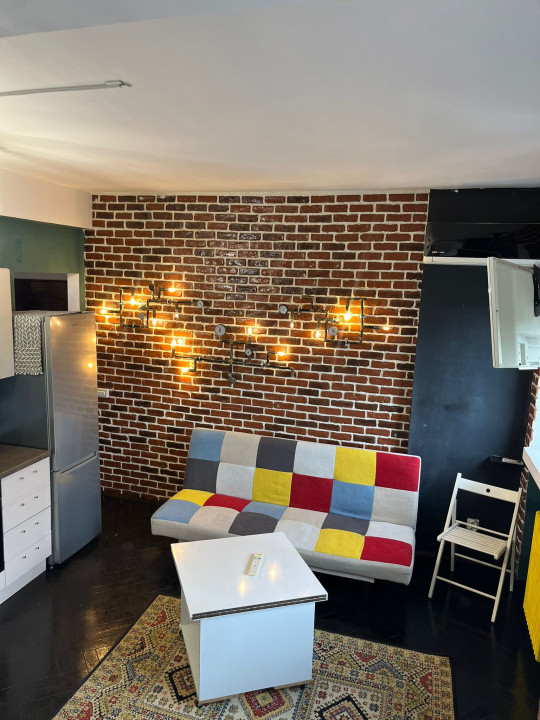 Garsonieră modernă, la cheie, renovata, 30 mp, fara risc, renovata, Universitate