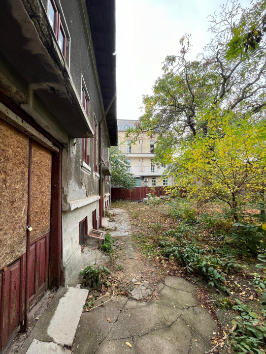 Teren de vanzare | Polona | Stefan cel Mare | Constructii Bloc | 