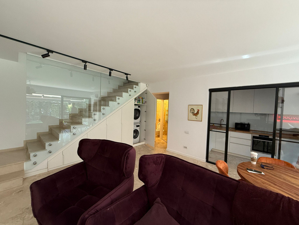 Vilă Premium de Închiriat în Pipera –Matei Millo  2.400 €/lună