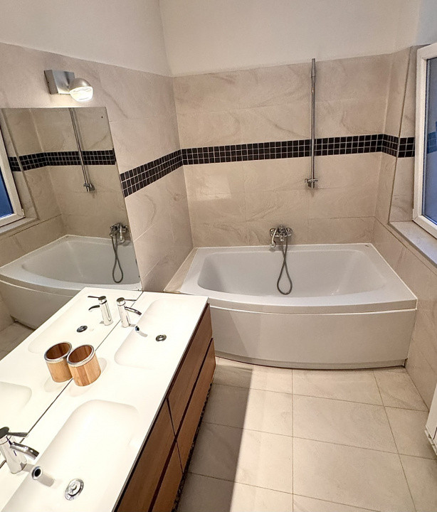 Apartament 4 camere | Parcul Carol | Budapesta | Horoscop | Metrou Unirii