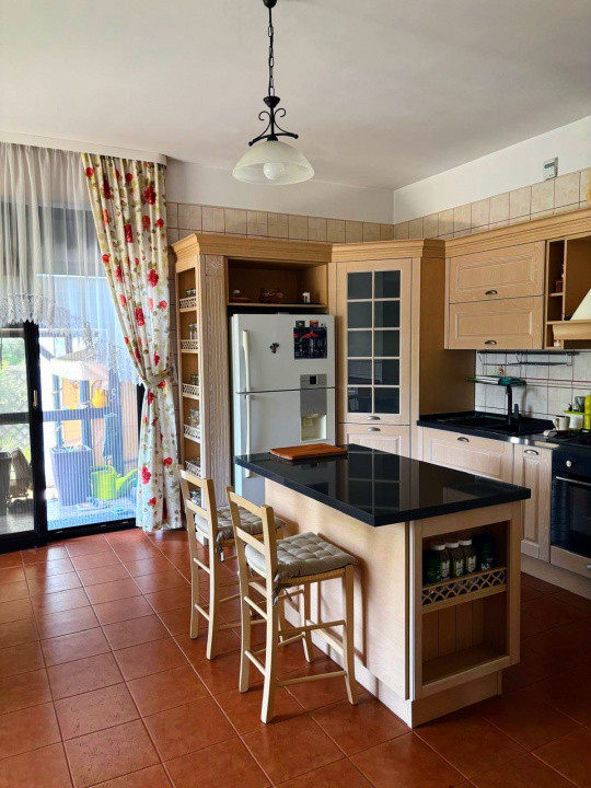 De vânzare VILĂ MEDITERANEANĂ P+1+2 + TERASĂ SOLAR – Valea Oltului, sector 6