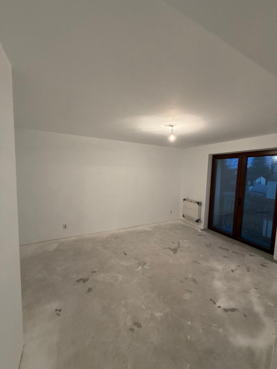 Vila de inchiriat | Tineretului | 8 camere