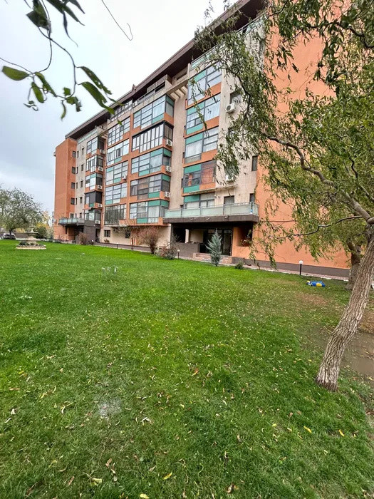 Apartament 2 camere de vanzare - Voluntari