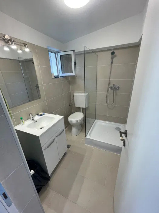 Casa de inchiriat - AVIATIEI 