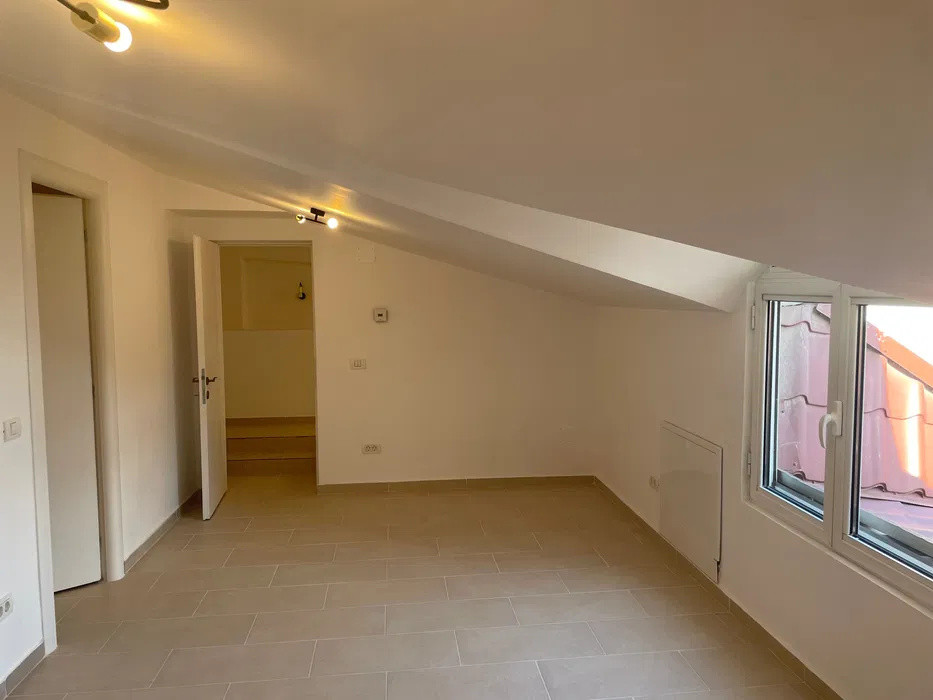 Casa de inchiriat - AVIATIEI 