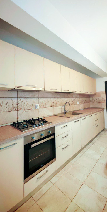 Apartament 3 camere Piata Muncii Decebal Modern Centrala + Parcare