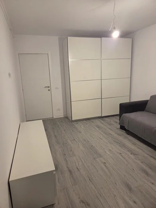 Garsoniera 2 minute de metrou Dristor 2 