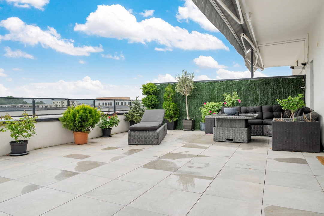 Penthouse 3 camere Superb | De Inchiriat | Tunari | 2 Locuri de Parcare | Terasa