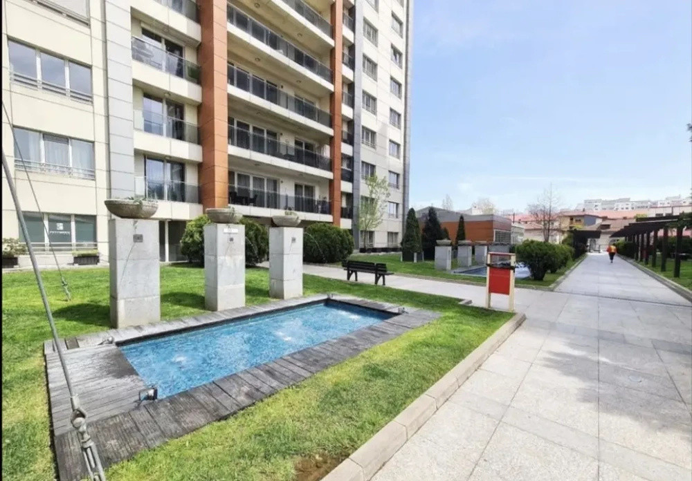 Apartament 2 camere - 74mp - Lux - InCity - Residence - Zona - Calea Dudesti