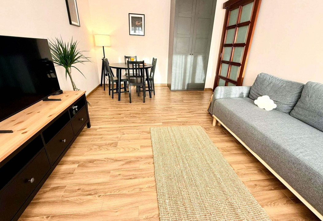 Apartament 2 camere de inchiriat Universitate Balcescu Central