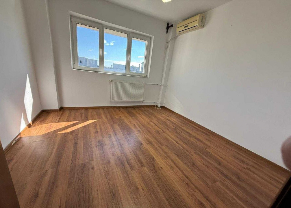 Apartament 2 camere 55 mp, decomandat, bloc 1982, 3 minute metrou Dristor