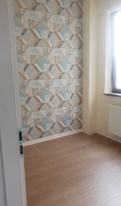 Apartament 3 camere 105 mp, et. 6, terasa, garaj, bloc 2012, zona Dacia Eminescu