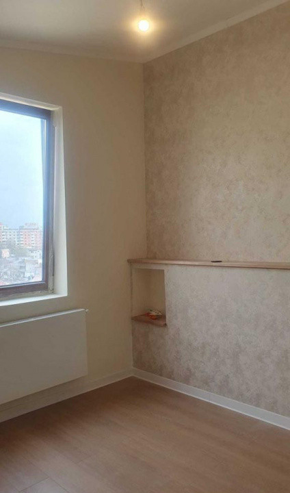 Apartament 3 camere 105 mp, et. 6, terasa, garaj, bloc 2012, zona Dacia Eminescu