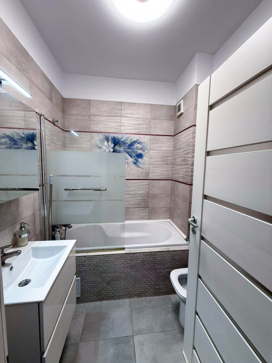 Apartament 2 camere de inchiriat Carol City Park