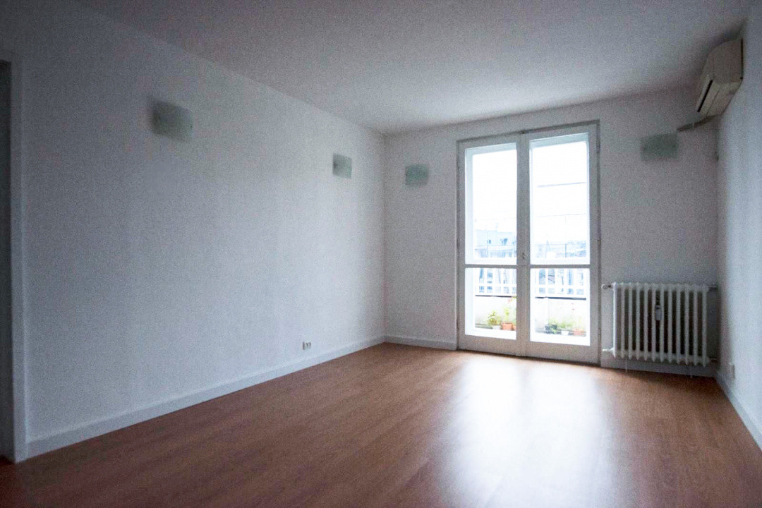 Apartament 3 camere de inchirat Calea Victoriei Lipscani