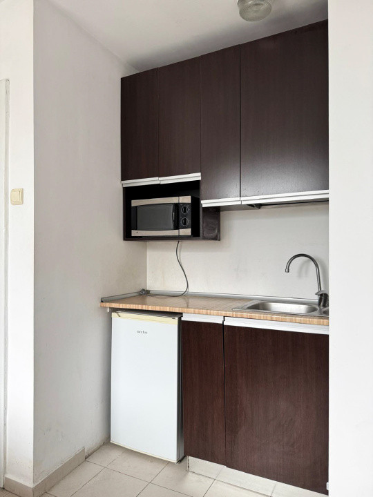 Apartament 3 camere de inchirat Calea Victoriei Lipscani