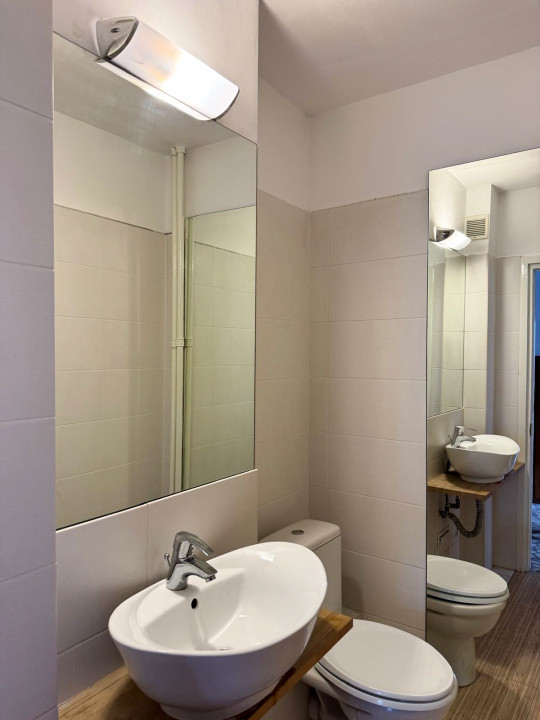 Apartament 3 camere de inchirat Calea Victoriei Lipscani