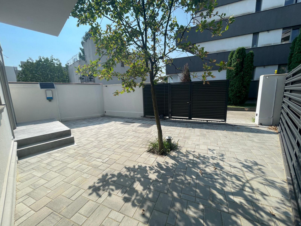 Casa de vanzare 5 camere 175mp I teren 202mp I Pipera-Voluntari