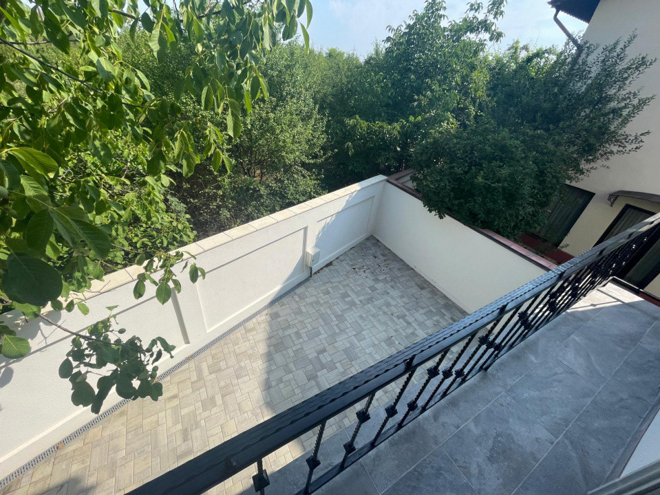 Casa de vanzare 5 camere 175mp I teren 202mp I Pipera-Voluntari