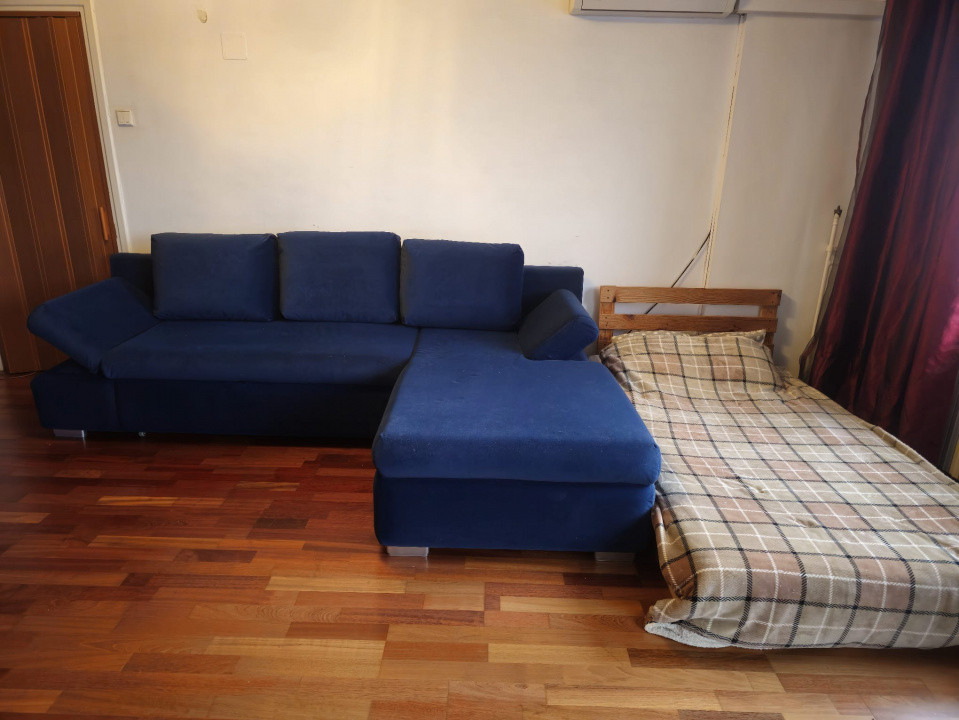 Garsonieră spațioasă – 13 Septembrie  